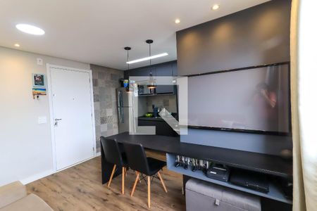 Sala de apartamento para alugar com 2 quartos, 40m² em Jardim Parque Morumbi, São Paulo