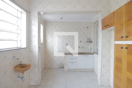 Casa à venda com 115m², 3 quartos e 2 vagasCozinha