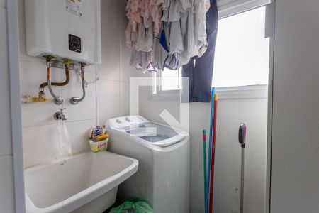 Apartamento à venda com 65m², 3 quartos e 2 vagas Apartamento à venda com 65m², 3 quartos e 2 vagasÁrea de Serviço