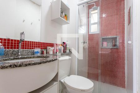 Apartamento à venda com 65m², 3 quartos e 2 vagas Apartamento à venda com 65m², 3 quartos e 2 vagasBanheiro da Suíte