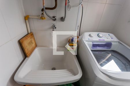 Apartamento à venda com 65m², 3 quartos e 2 vagas Apartamento à venda com 65m², 3 quartos e 2 vagasÁrea de Serviço