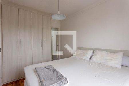Apartamento à venda com 65m², 3 quartos e 2 vagas Apartamento à venda com 65m², 3 quartos e 2 vagasSuíte
