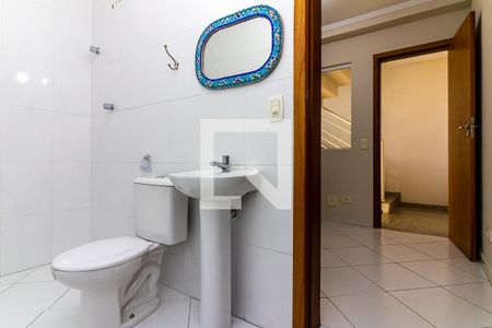 Casa à venda com 160m², 4 quartos e 3 vagasBanheiro da Suíte 4