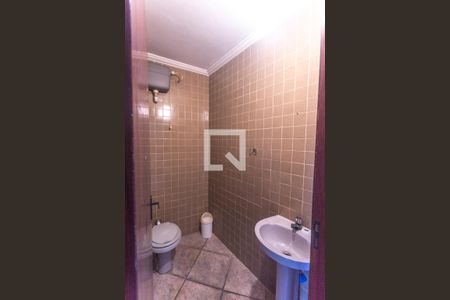 Casa à venda com 362m², 4 quartos e 6 vagasBanheiro salão