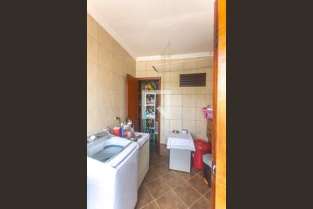 Casa à venda com 362m², 4 quartos e 6 vagasÁrea de serviço