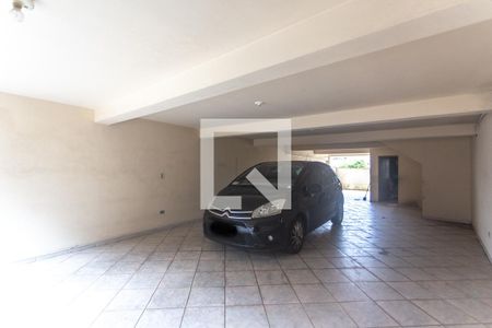 Casa à venda com 362m², 4 quartos e 6 vagasGaragem