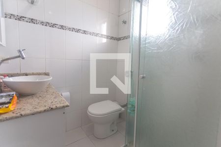 Casa à venda com 362m², 4 quartos e 6 vagasBanheiro suíte 1