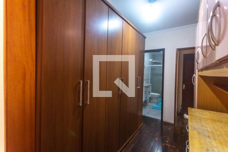 Casa à venda com 362m², 4 quartos e 6 vagasCloset suíte 2