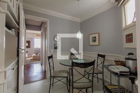 Apartamento à venda com 210m², 2 quartos e 2 vagas Apartamento à venda com 210m², 2 quartos e 2 vagasCopa