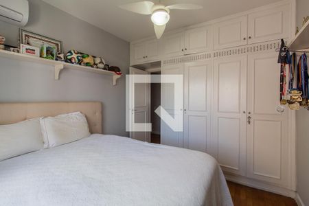 Apartamento à venda com 210m², 2 quartos e 2 vagas Apartamento à venda com 210m², 2 quartos e 2 vagasQuarto 1