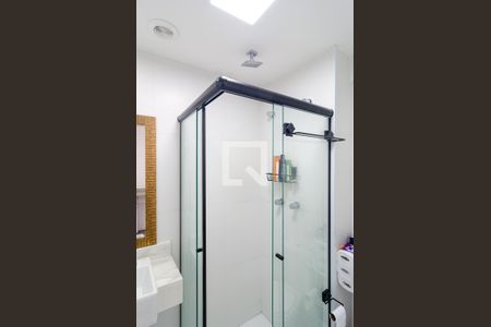 Studio à venda com 27m², 1 quarto e sem vaga Studio à venda com 27m², 1 quarto e sem vagaBanheiro Social