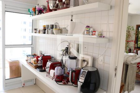 Apartamento para alugar com 140m², 3 quartos e 3 vagas Apartamento para alugar com 140m², 3 quartos e 3 vagasDetalhe da cozinha
