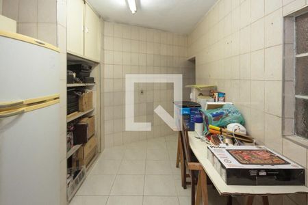 Casa à venda com 117m², 3 quartos e 2 vagas Casa à venda com 117m², 3 quartos e 2 vagasCozinha da edícula