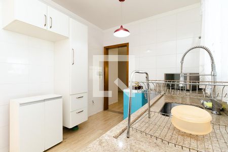 Casa à venda com 116m², 3 quartos e 2 vagasCozinha