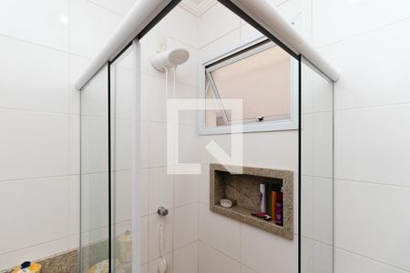 Casa à venda com 116m², 3 quartos e 2 vagasBanheiro da Suíte