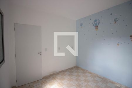 Quarto 2 de casa para alugar com 2 quartos, 70m² em Vila Carmosina, São Paulo