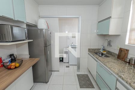 Apartamento para alugar com 72m², 2 quartos e 2 vagas Apartamento para alugar com 72m², 2 quartos e 2 vagasCozinha
