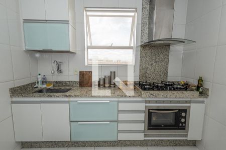 Apartamento para alugar com 72m², 2 quartos e 2 vagas Apartamento para alugar com 72m², 2 quartos e 2 vagasCozinha