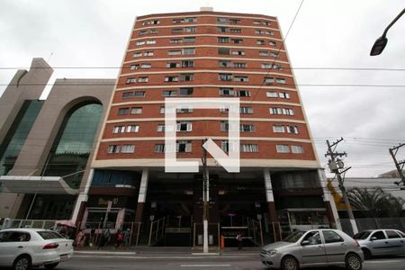 Apartamento à venda com 42m², 2 quartos e sem vaga Apartamento à venda com 42m², 2 quartos e sem vagaFachada
