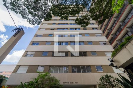 Apartamento para alugar com 70m², 2 quartos e 1 vaga Apartamento para alugar com 70m², 2 quartos e 1 vagaFachada