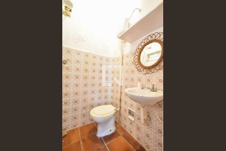 Casa à venda com 162m², 3 quartos e 3 vagasBanheiro de Serviços