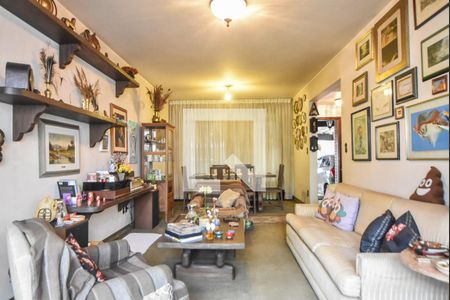 Casa à venda com 162m², 3 quartos e 3 vagasSala de Estar