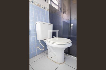 Apartamento à venda com 48m², 2 quartos e sem vaga Apartamento à venda com 48m², 2 quartos e sem vagaBanheiro