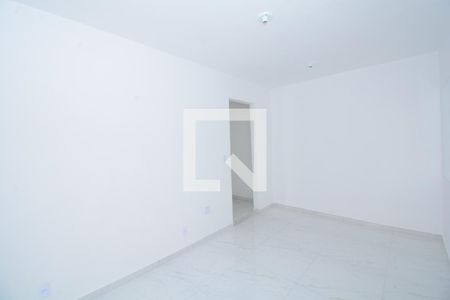 Sala de apartamento à venda com 2 quartos, 70m² em Cordovil, Rio de Janeiro