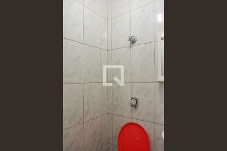 Casa à venda com 153m², 2 quartos e 2 vagasBanheiro de serviço