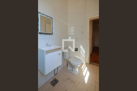 Apartamento à venda com 49m², 2 quartos e sem vaga Apartamento à venda com 49m², 2 quartos e sem vagaBanheiro Corredor