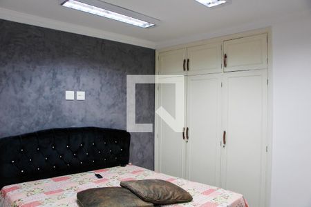 Casa à venda com 256m², 3 quartos e 4 vagas Casa à venda com 256m², 3 quartos e 4 vagasSUITE