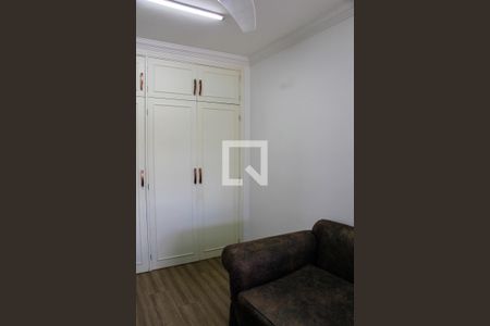 Casa à venda com 256m², 3 quartos e 4 vagas Casa à venda com 256m², 3 quartos e 4 vagasQUARTO 3