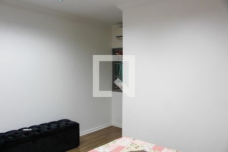 Casa à venda com 256m², 3 quartos e 4 vagas Casa à venda com 256m², 3 quartos e 4 vagasSUITE