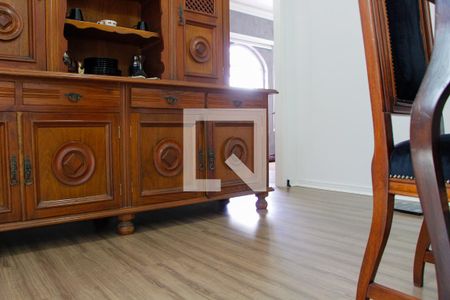 Casa à venda com 256m², 3 quartos e 4 vagas Casa à venda com 256m², 3 quartos e 4 vagasSALA DE ESTAR