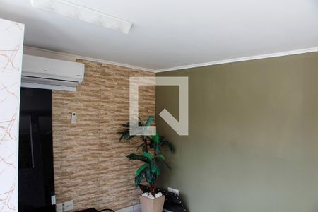 Casa à venda com 256m², 3 quartos e 4 vagas Casa à venda com 256m², 3 quartos e 4 vagasSALA PISO INFERIORSALA PISO INFERIOR