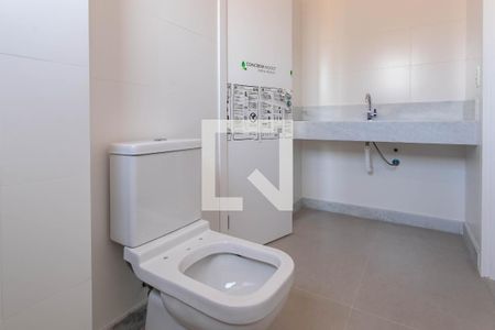 Apartamento à venda com 135m², 4 quartos e 4 vagas Apartamento à venda com 135m², 4 quartos e 4 vagasBanheiro da Semi Suite