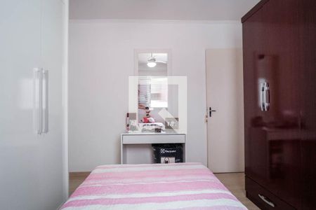 Casa à venda com 180m², 3 quartos e 2 vagasQuarto 2