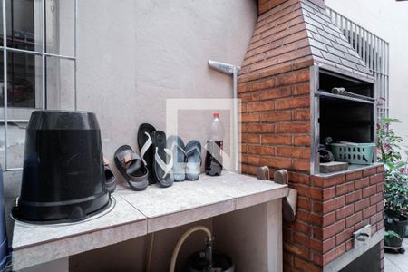 Casa à venda com 180m², 3 quartos e 2 vagasChurrasqueira