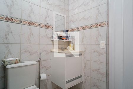 Casa à venda com 180m², 3 quartos e 2 vagasBanheiro 3