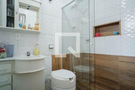 Casa à venda com 180m², 3 quartos e 2 vagasBanheiro 2