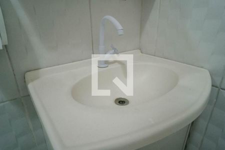 Casa à venda com 180m², 3 quartos e 2 vagasBanheiro