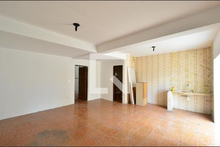 Casa à venda com 240m², 3 quartos e 3 vagasSalão