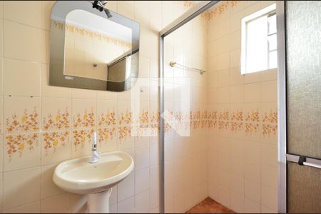 Casa à venda com 240m², 3 quartos e 3 vagasBanheiro Social