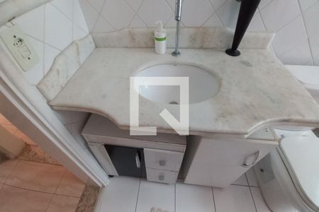 Casa à venda com 200m², 4 quartos e 3 vagasDetalhe do banheiro
