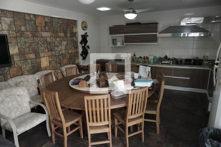 Casa à venda com 700m², 6 quartos e 5 vagasCOZINHA AREA DE LAZER