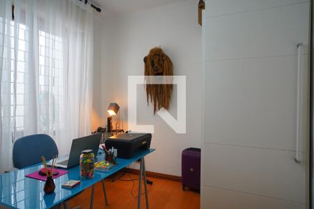 Casa à venda com 170m², 3 quartos e 5 vagasQuarto 2