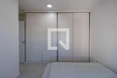 Suíte de apartamento para alugar com 1 quarto, 53m² em Alphaville Industrial, Barueri