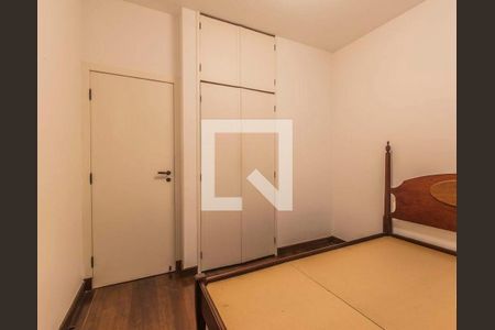 Apartamento à venda com 190m², 4 quartos e 3 vagasQuarto