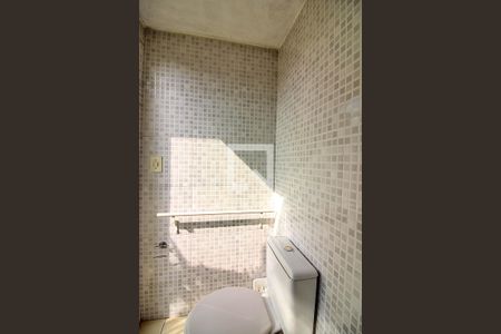 Casa à venda com 248m², 5 quartos e 6 vagasBanheiro 2