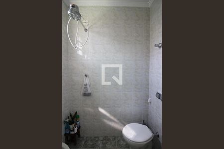 Casa à venda com 248m², 5 quartos e 6 vagasBanheiro 2 casa 2